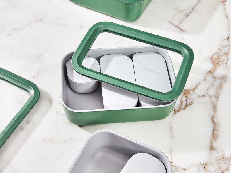 Dash Containers