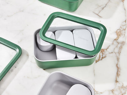 Dash Containers