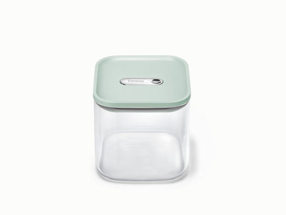 2.4 L Medium Glass Airtight Container